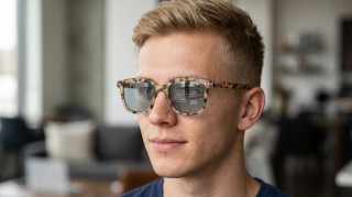 Izipizi Sun #L Light Tortoise Image générée